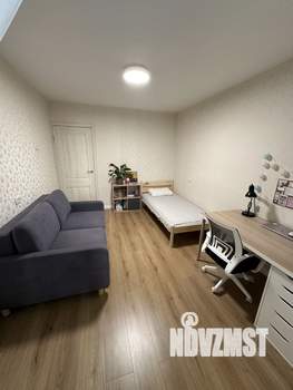 2-к квартира, вторичка, 54м2, 1/9 этаж