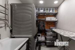 4-к квартира, вторичка, 100м2, 2/4 этаж
