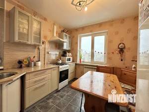 3-к квартира, вторичка, 58м2, 9/9 этаж