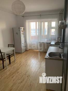 2-к квартира, вторичка, 76м2, 8/10 этаж