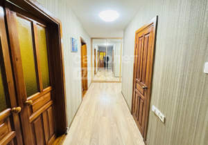 3-к квартира, вторичка, 82м2, 1/10 этаж