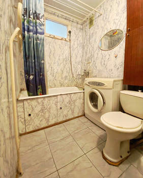 2-к квартира, вторичка, 42м2, 4/5 этаж