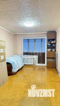 3-к квартира, вторичка, 74м2, 1/9 этаж