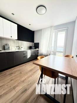 1-к квартира, вторичка, 42м2, 23/25 этаж