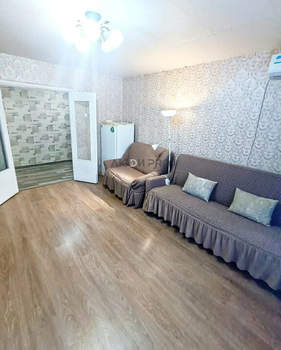 4-к квартира, вторичка, 76м2, 3/9 этаж