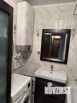 2-к квартира, вторичка, 58м2, 9/16 этаж