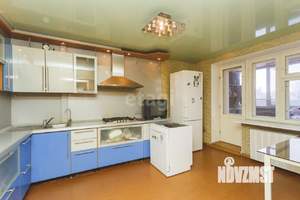 3-к квартира, вторичка, 110м2, 3/6 этаж