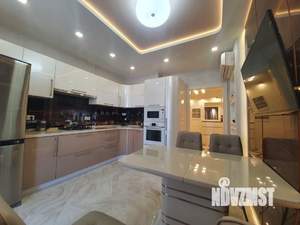 4-к квартира, вторичка, 160м2, 6/9 этаж