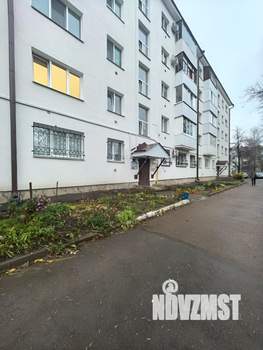 2-к квартира, вторичка, 43м2, 1/5 этаж