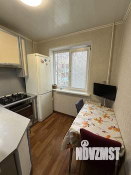 3-к квартира, вторичка, 58м2, 2/5 этаж