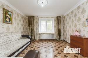 2-к квартира, вторичка, 65м2, 1/9 этаж
