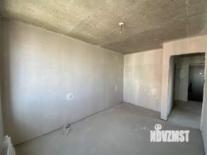 3-к квартира, вторичка, 42м2, 18/23 этаж