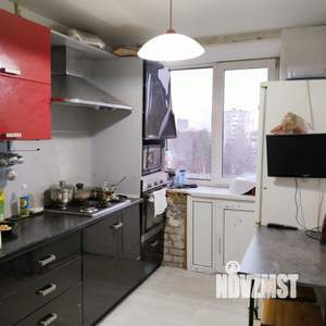 3-к квартира, вторичка, 64м2, 8/9 этаж