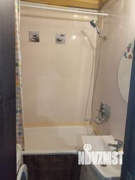 3-к квартира, вторичка, 56м2, 9/9 этаж