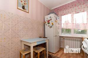 3-к квартира, вторичка, 60м2, 1/9 этаж