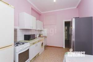 2-к квартира, вторичка, 57м2, 1/5 этаж