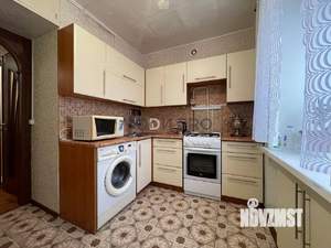 3-к квартира, вторичка, 58м2, 9/9 этаж