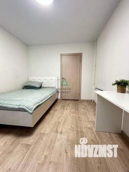 4-к квартира, вторичка, 82м2, 1/15 этаж